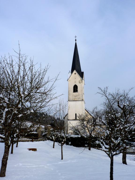 Gasthof Kaiser Sankt Veit an der Glan Dış mekan fotoğraf